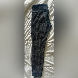 Lululemon Black and White Patterned Leggings